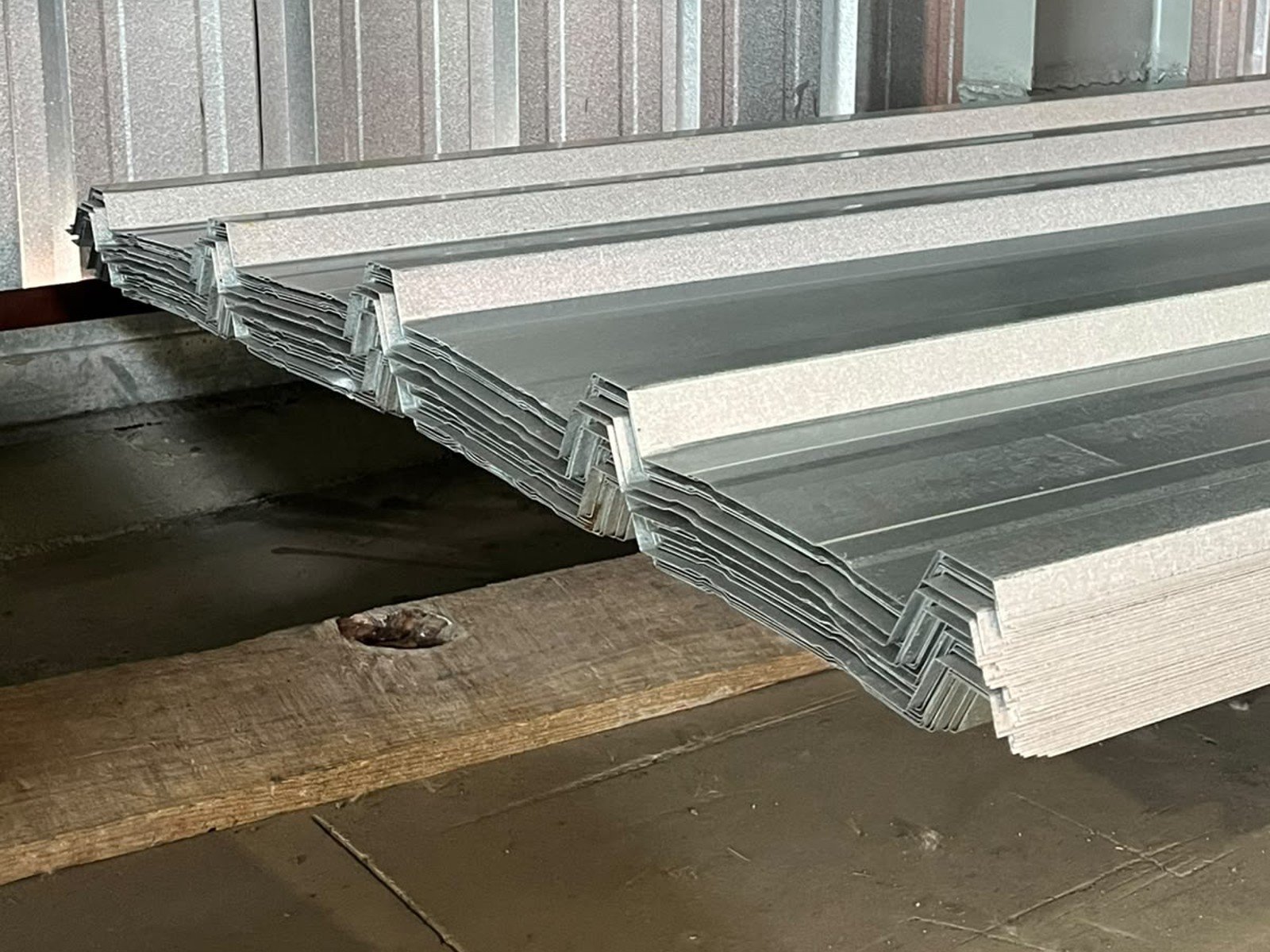Plancha aluzinc acanalada para techo